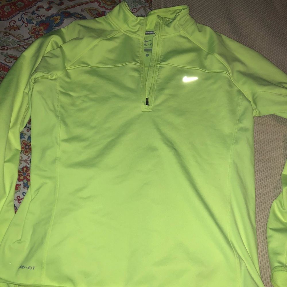 Women’s Nike dri-fit
